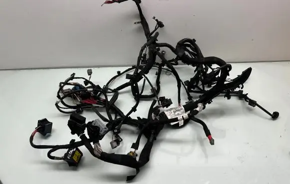 Renault Megane IV Engine installation wiring loom 240114912R 03289264