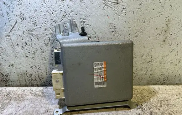 Toyota Avensis T270 Power steering control unit/module 8965005090 1129002512 JL501000352