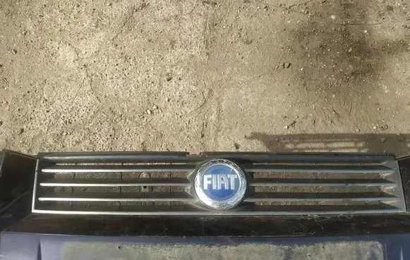 Fiat Stilo Front grill