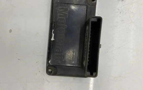 Ford Mondeo MK I Door control unit/module