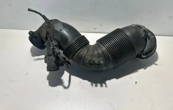 Volkswagen Touran II Air intake hose/pipe 3C0129654Q