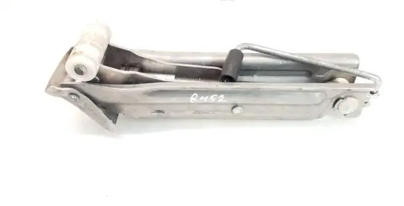 Audi A6 S6 C6 4F Lift Jack 4F0011031