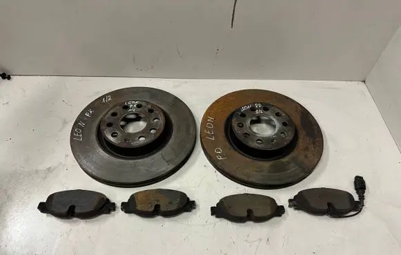 Seat Leon (5F) Brake discs and calipers set 