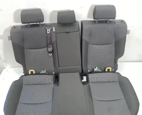 Toyota RAV 4 (XA50) Rear seat 