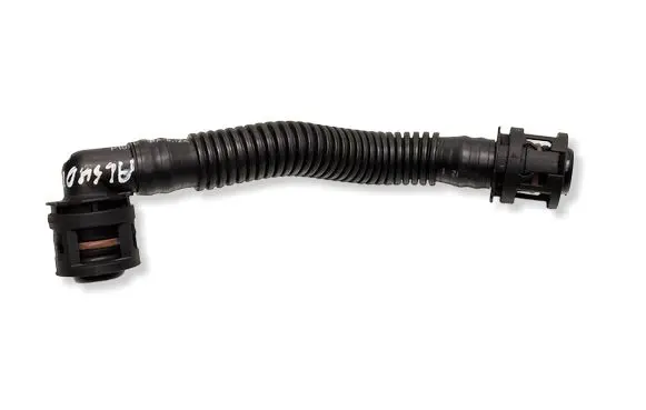 Ford Focus Breather hose/pipe CM5G6758BC