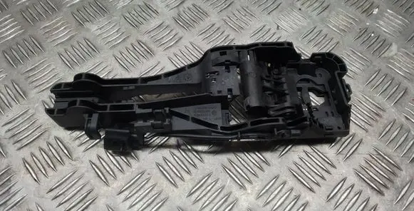 Porsche Macan (95B) Rear door exterior handle/bracket 95B839886E