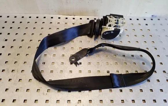 Volkswagen Touran I Rear seatbelt 1T0857806B