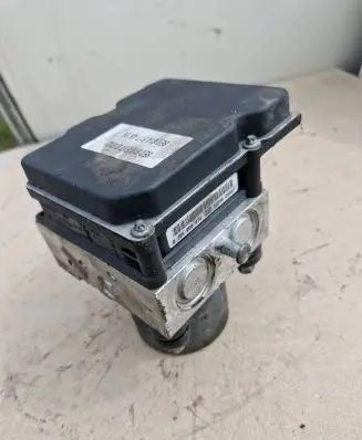 Audi A4 S4 B7 8E 8H ABS Pump 8E0910517D 8E0614517AK