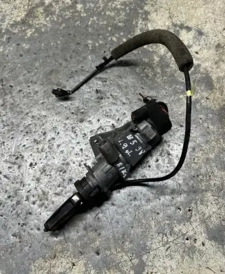 Volkswagen PASSAT B5 Ignition lock 4B0905851B