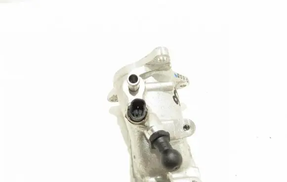 Seat Arona Engine coolant pipe/hose 04L128687E