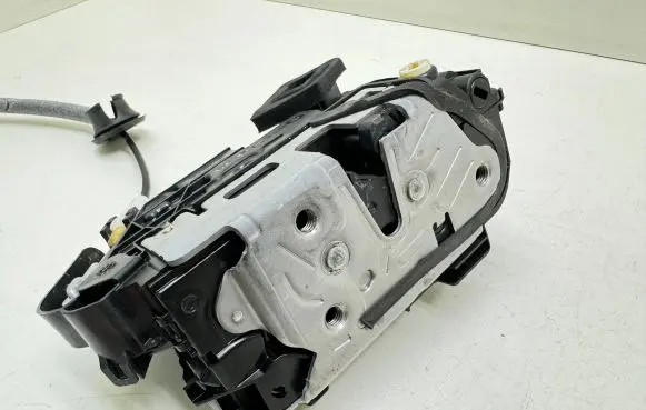 Skoda Kodiaq Rear door lock 5TA839016P A046465 STVVV07