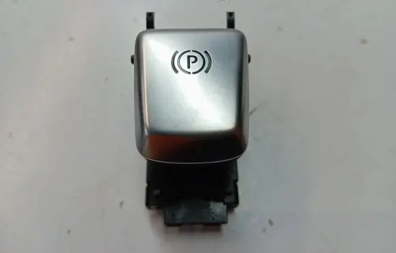 Mercedes-Benz E W213 Hand parking brake switch A2139056608