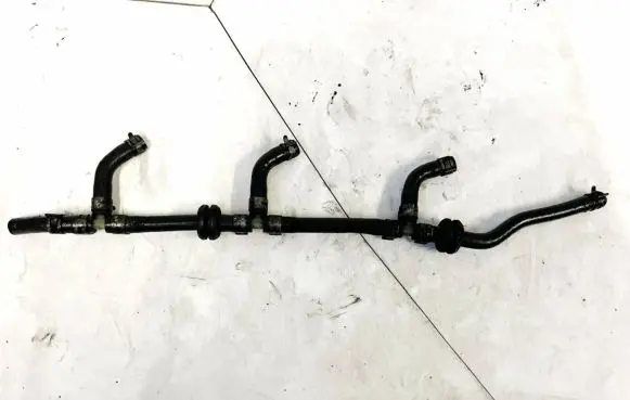 Mazda 3 II Fuel line/pipe/hose 