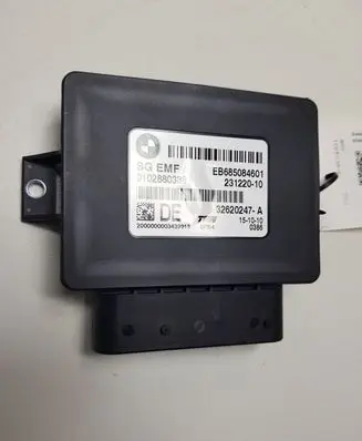 BMW 5 F10 F11 Hand brake control module 23122010 EB685084601