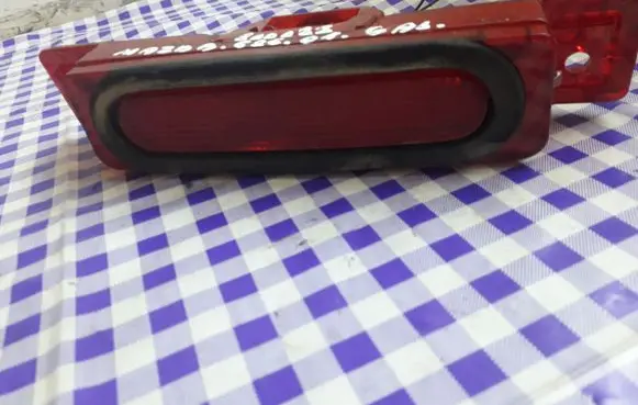 Mazda 626 Third/center stoplight