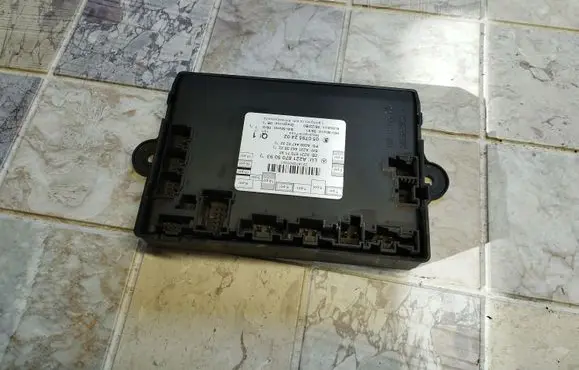 Mercedes-Benz S W221 Door control unit/module A2218705093 A2218707193 A2214423532