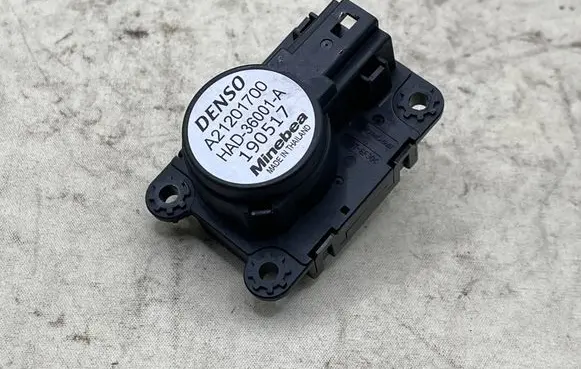 Citroen C4 Grand Picasso Rear glass lock/latch T1753 A21201700