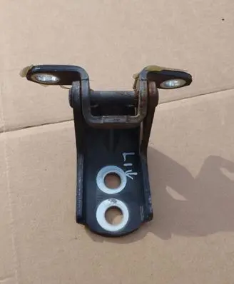 Front door lower hinge