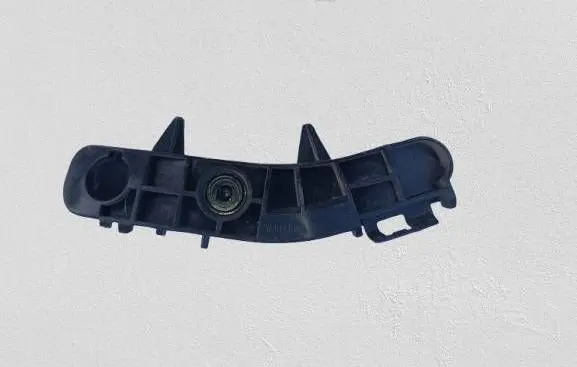 Toyota Avensis T270 Rear bumper mounting bracket 5257805020