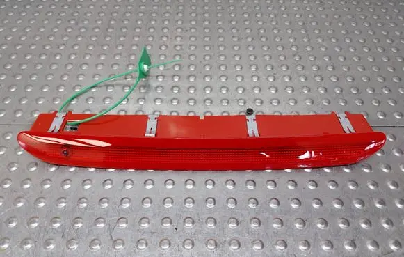 Volkswagen Polo V 6R Third/center stoplight S26380331 5K0945087C