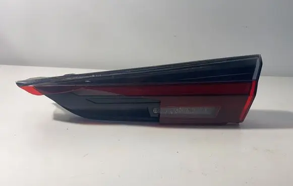 BMW 4 G22 G23 G24 G26 Tailgate rear/tail lights 7477610