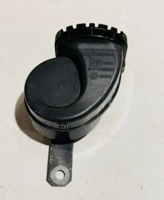 Lexus RX 450H Horn signal 8651048190
