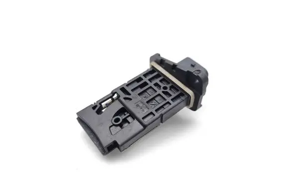 BMW 5 F10 F11 Mass air flow meter 8570107 1362857010702