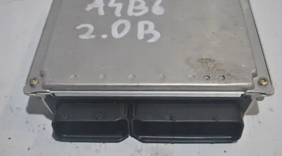 Audi A4 S4 B6 8E 8H Engine control unit/module 8E0909557