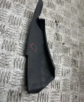 Infiniti FX Wiper trim 66894 1CA1A