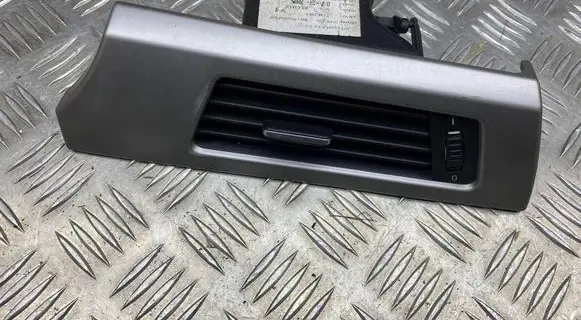 BMW 3 E90 E91 Dashboard side air vent grill/cover trim 7144248 14482110 4482