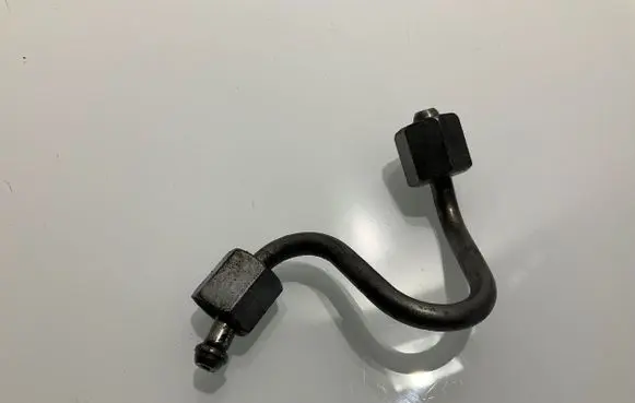 Mercedes-Benz E W212 Fuel injector supply line/pipe 