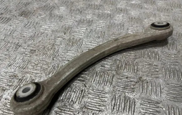 Mercedes-Benz C W204 Rear upper control arm/wishbone