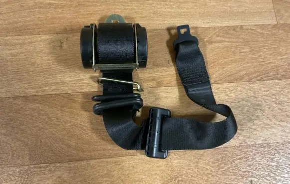 Ford Focus C-MAX Middle seatbelt (rear) S51R611B68 601705200