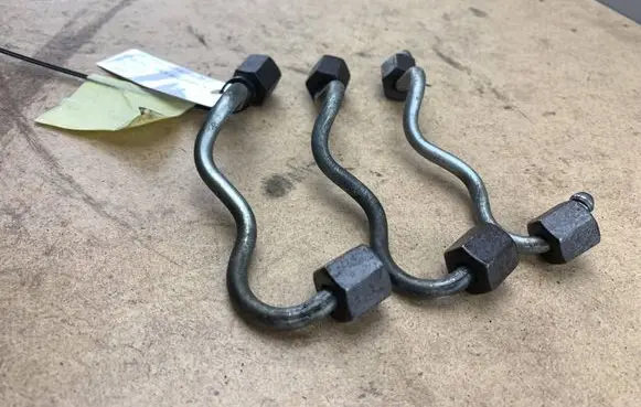 BMW 5 E60 E61 Fuel injector supply line/pipe 7792717 13537792717