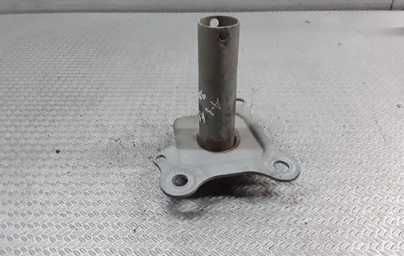 Audi A3 S3 8L Front bumper mounting bracket