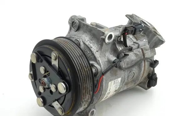 Nissan Qashqai J12 Air conditioning (A/C) compressor (pump) 926006UB0A 000893053B5 R134R1234