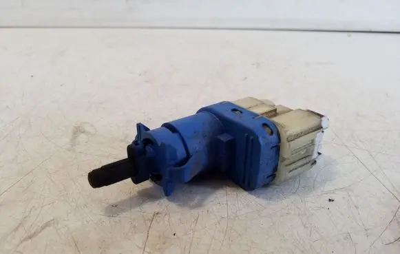 Brake pedal sensor switch