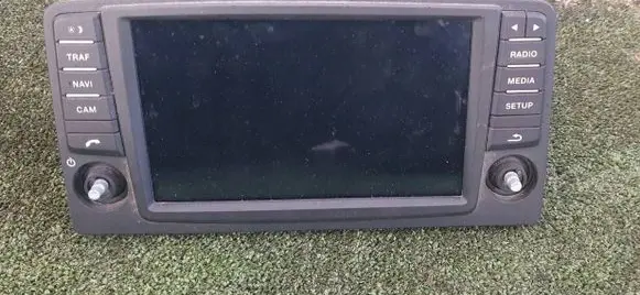 Man TGE 1gen Radio/GPS head unit trim 81281006031