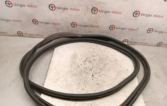 Renault Megane IV Trunk rubber seal (body) 