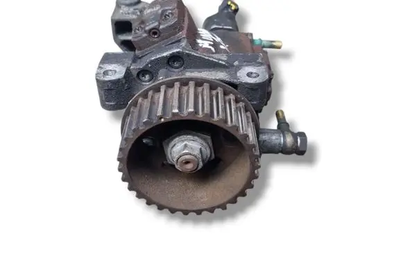 Renault Megane III Fuel injection high pressure pump A2C53252602 H8200704210