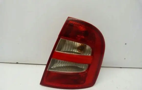 Skoda Fabia Mk1 (6Y) Rear/tail lights