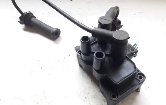 Ford Mondeo MK II Ignition amplifier control unit 