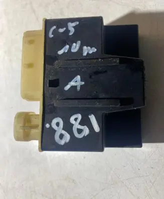 Citroen C5 Glow plug pre-heat relay BCP2004 018010951 9652021180