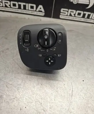 Mercedes-Benz C W203 Light switch A2035450604 24406574725 04058515