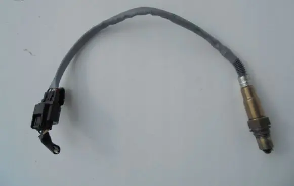 Nissan X-Trail T32 Lambda probe sensor 0281004221