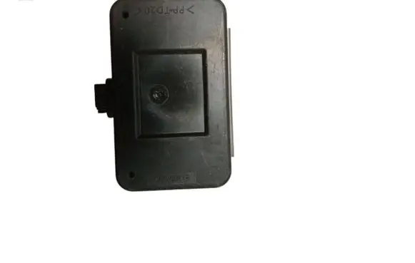 Land Rover Evoque II Antenna control unit K8D215K602