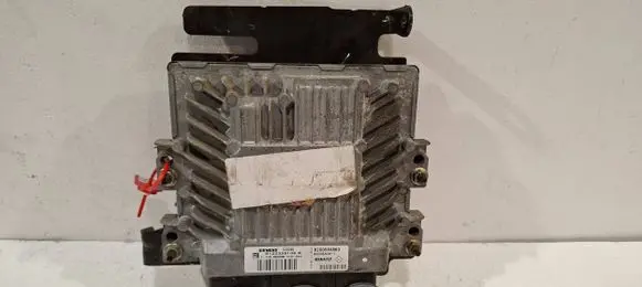 Renault Megane II Engine control unit/module S122326109A 8200565863