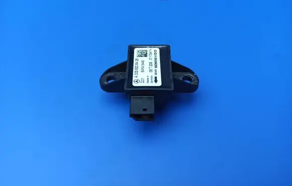 Mercedes-Benz S W221 Airbag deployment crash/impact sensor A0038208426 5WK43446 06T233