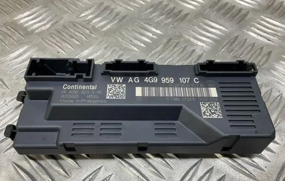 Audi A6 Allroad C7 Tailgate/trunk control unit/module 4G9959107C 4G9959107B