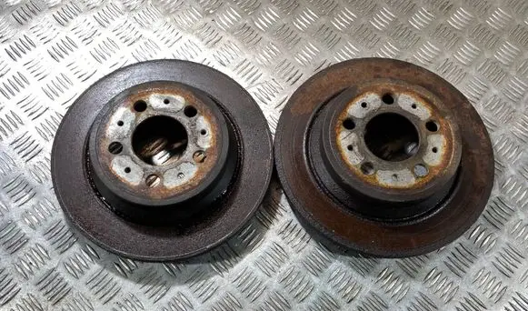 Volvo XC70 Rear brake disc